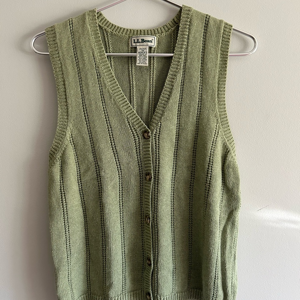 Vintage L.L. Bean Women's Green Sweater Vest
